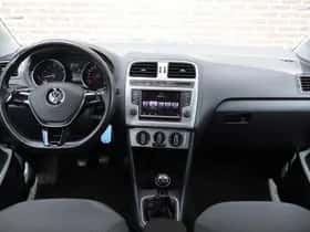 Volkswagen Polo (2016) thumbnail 4