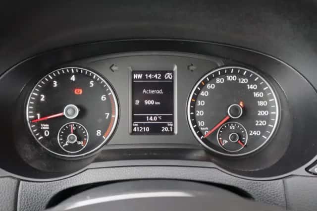 Volkswagen Sharan (2023) thumbnail 33