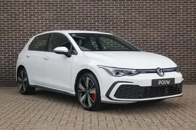Volkswagen Golf (2022) thumbnail 11