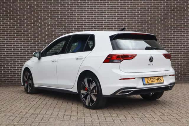 Volkswagen Golf (2022) thumbnail 13