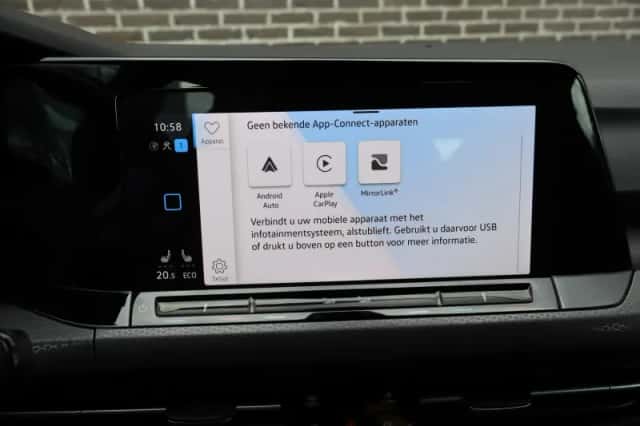 Volkswagen Golf (2022) thumbnail 29