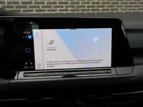 Volkswagen Golf (2022) thumbnail 41