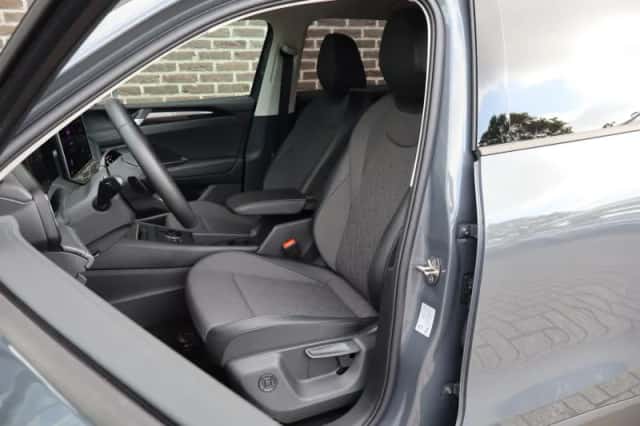 Volkswagen Tiguan (2026) thumbnail 4