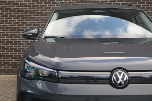 Volkswagen Tiguan (2026) thumbnail 10