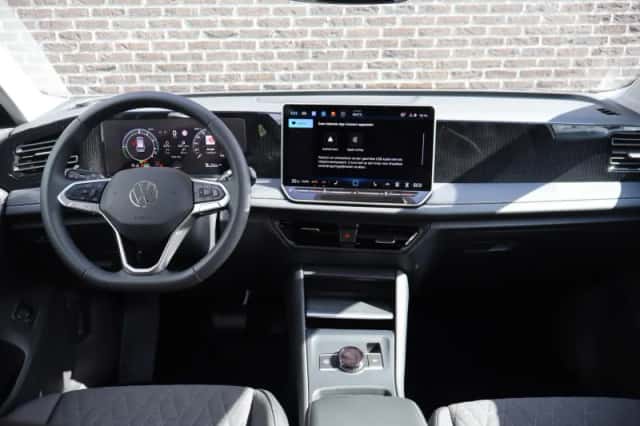 Volkswagen Tiguan (2026) thumbnail 5