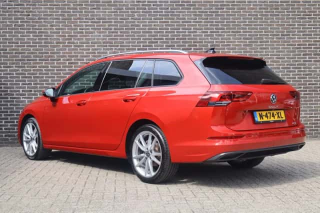 Volkswagen Golf (2022) thumbnail 11