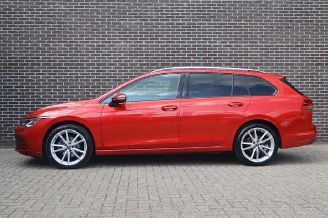 Volkswagen Golf (2022) thumbnail 12
