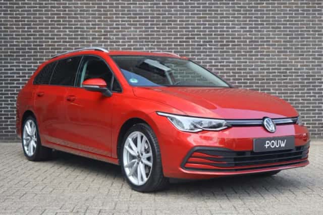 Volkswagen Golf (2022) thumbnail 8