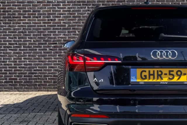 Audi A4 (2024) thumbnail 12