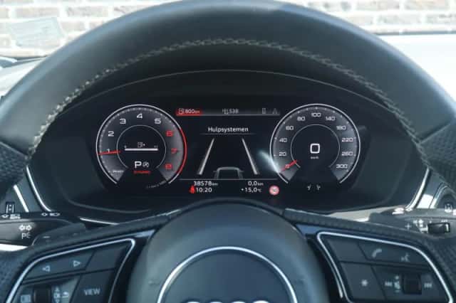 Audi A4 (2024) thumbnail 24