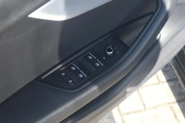 Audi A4 (2024) thumbnail 42