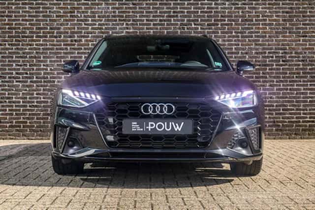Audi A4 (2024) thumbnail 8