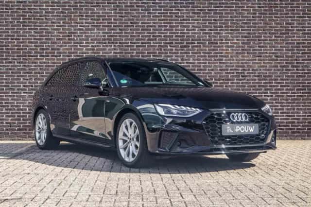 Audi A4 (2024) thumbnail 10
