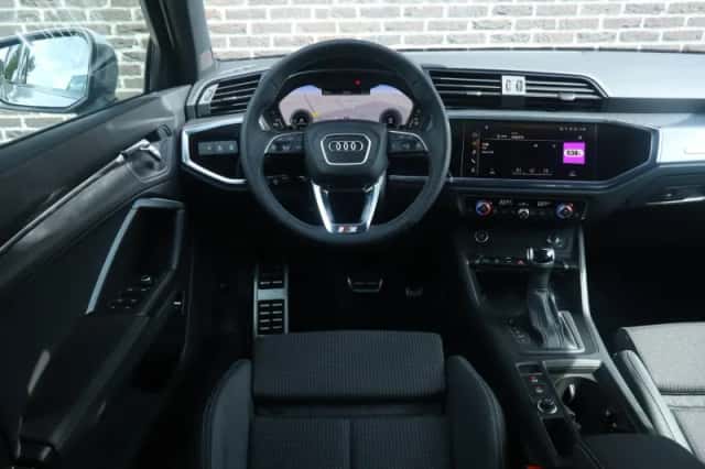 Audi Q3 (2023) thumbnail 23