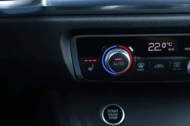 Audi Q3 (2023) thumbnail 34