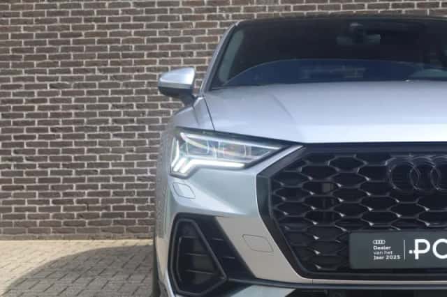 Audi Q3 (2023) thumbnail 9