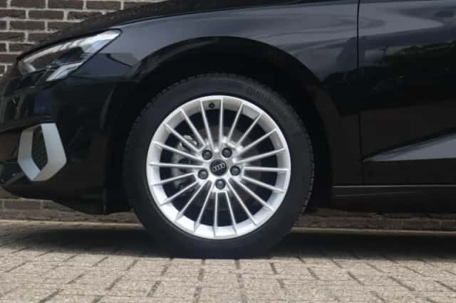 Audi A3 (2023) thumbnail 15