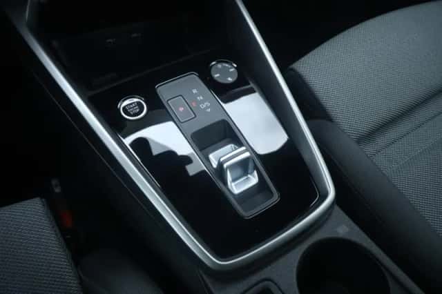 Audi A3 (2023) thumbnail 32