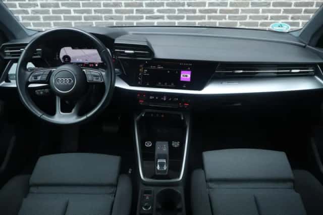 Audi A3 (2023) thumbnail 5