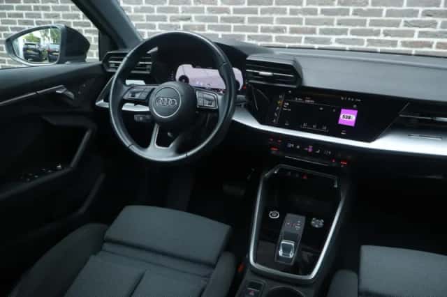 Audi A3 (2023) thumbnail 43