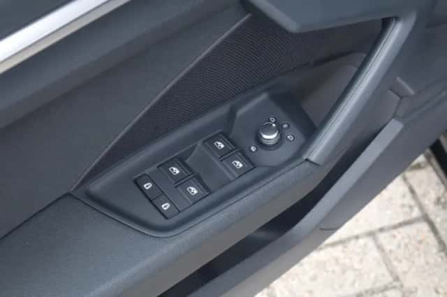 Audi A3 (2021) thumbnail 36