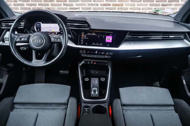 Audi A3 (2021) thumbnail 5