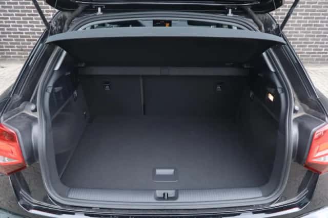 Audi Q2 (2022) thumbnail 18