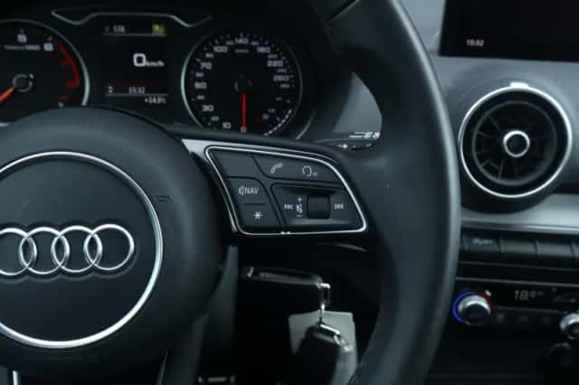 Audi Q2 (2022) thumbnail 25
