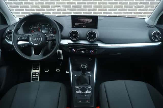 Audi Q2 (2022) thumbnail 5