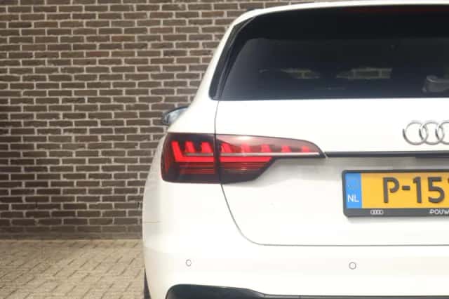 Audi A4 (2022) thumbnail 12