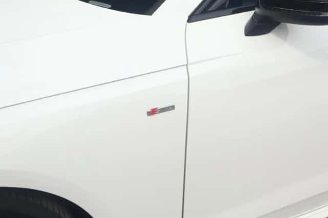 Audi A4 (2022) thumbnail 16