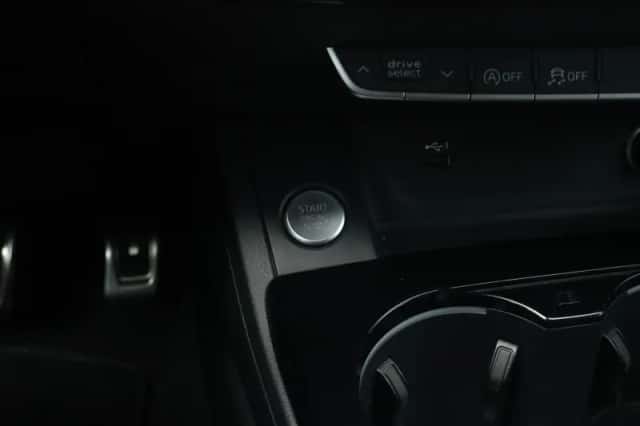 Audi A4 (2022) thumbnail 35