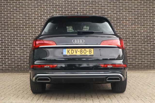 Audi Q5 (2022) thumbnail 11