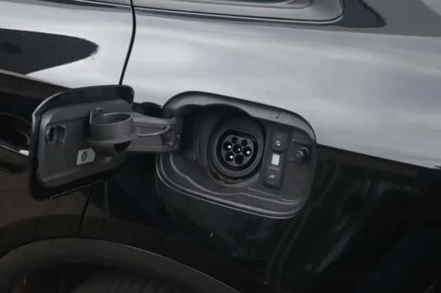 Audi Q5 (2022) thumbnail 15