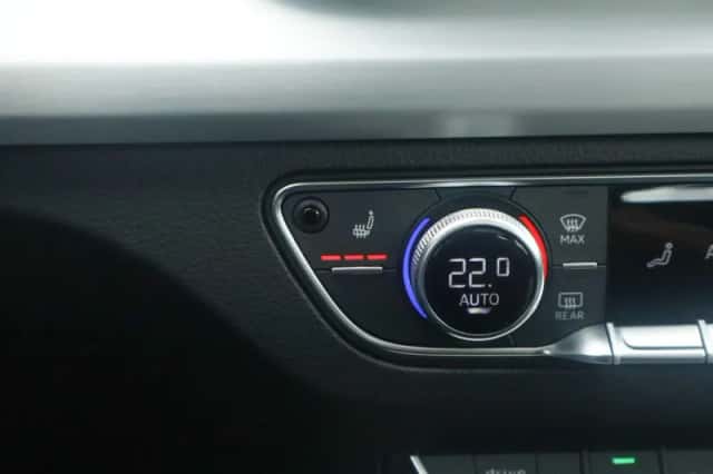 Audi Q5 (2022) thumbnail 35