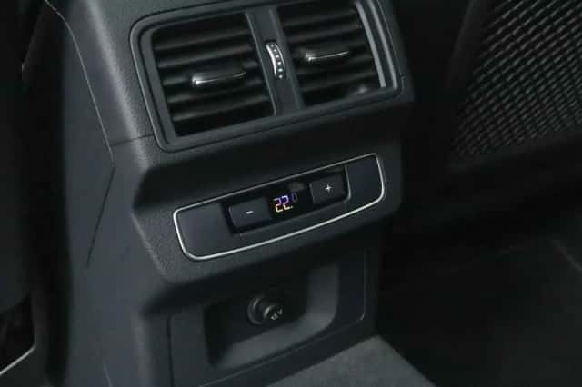 Audi Q5 (2022) thumbnail 44