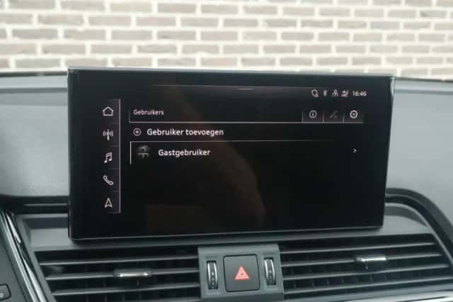 Audi Q5 (2022) thumbnail 55
