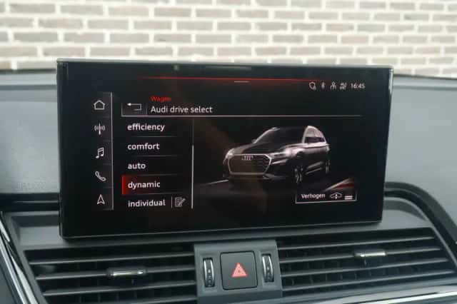Audi Q5 (2022) thumbnail 64