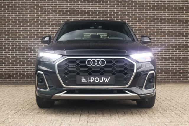 Audi Q5 (2022) thumbnail 8