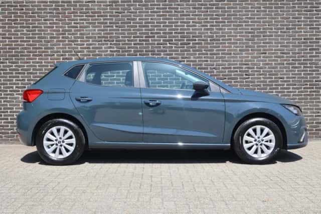 SEAT Ibiza (2025) thumbnail 3