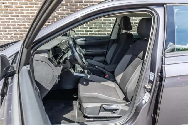 Volkswagen Taigo (2022) thumbnail 4