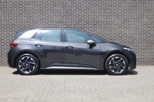 Volkswagen ID.3 (2020) thumbnail 3