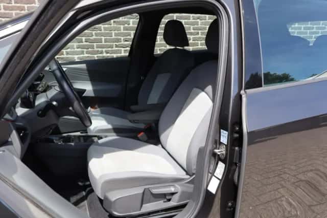 Volkswagen ID.3 (2020) thumbnail 4