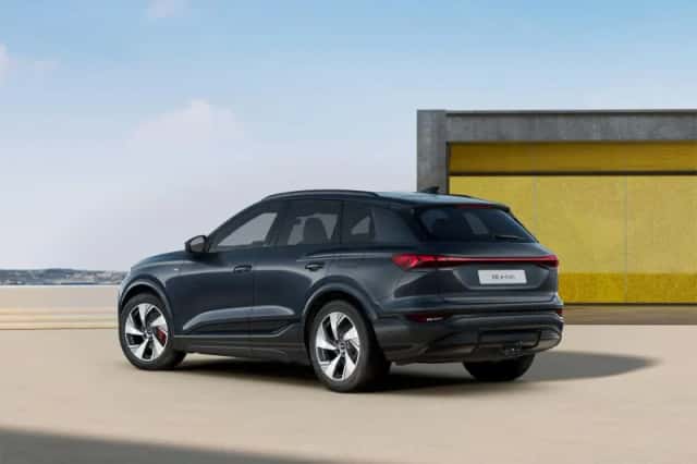 Audi Q6 e-tron (2026) thumbnail 2