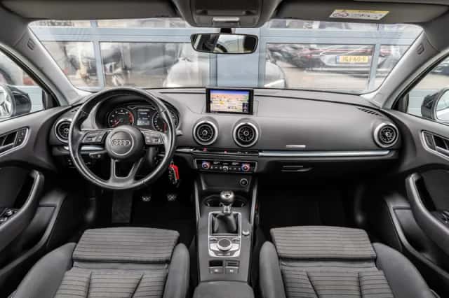 Audi A3 (2018) thumbnail 5