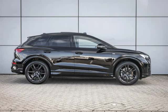 Audi Q4 e-tron (2026) thumbnail 3