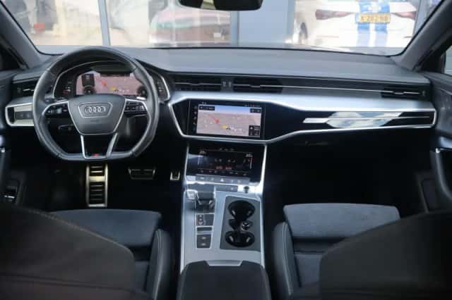 Audi A6 (2023) thumbnail 5