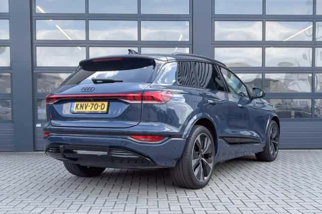 Audi Q6 e-tron (2025) thumbnail 2