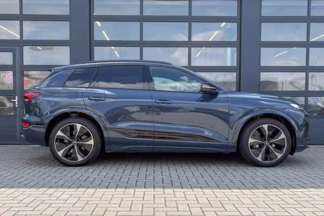 Audi Q6 e-tron (2025) thumbnail 3