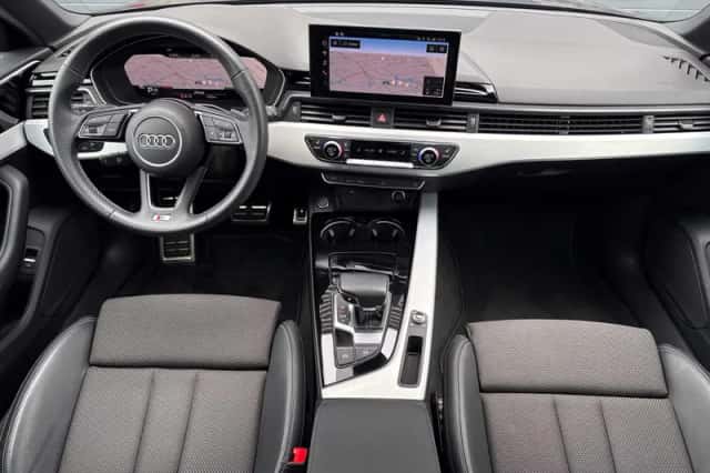 Audi A4 (2023) thumbnail 5